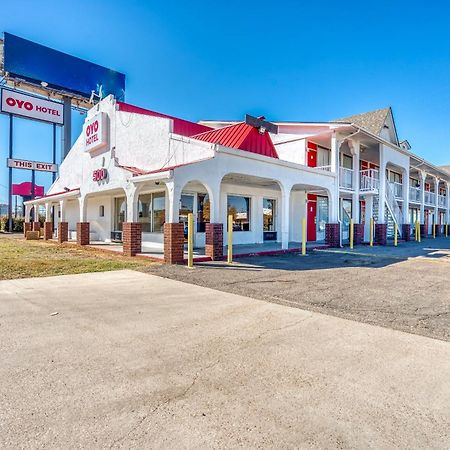 Oyo Hotel Waco University Area I-35 Dış mekan fotoğraf